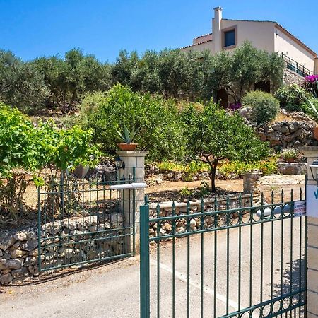 Villa Chloe By Villa Plus Αρμένοι Εξωτερικό φωτογραφία