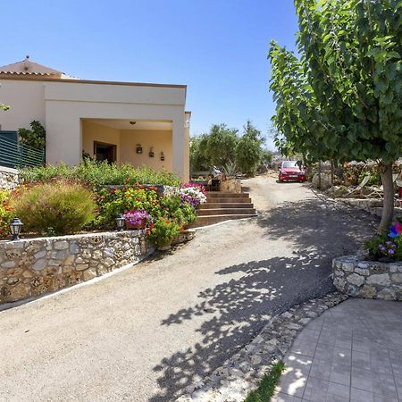 Villa Chloe By Villa Plus Αρμένοι Εξωτερικό φωτογραφία