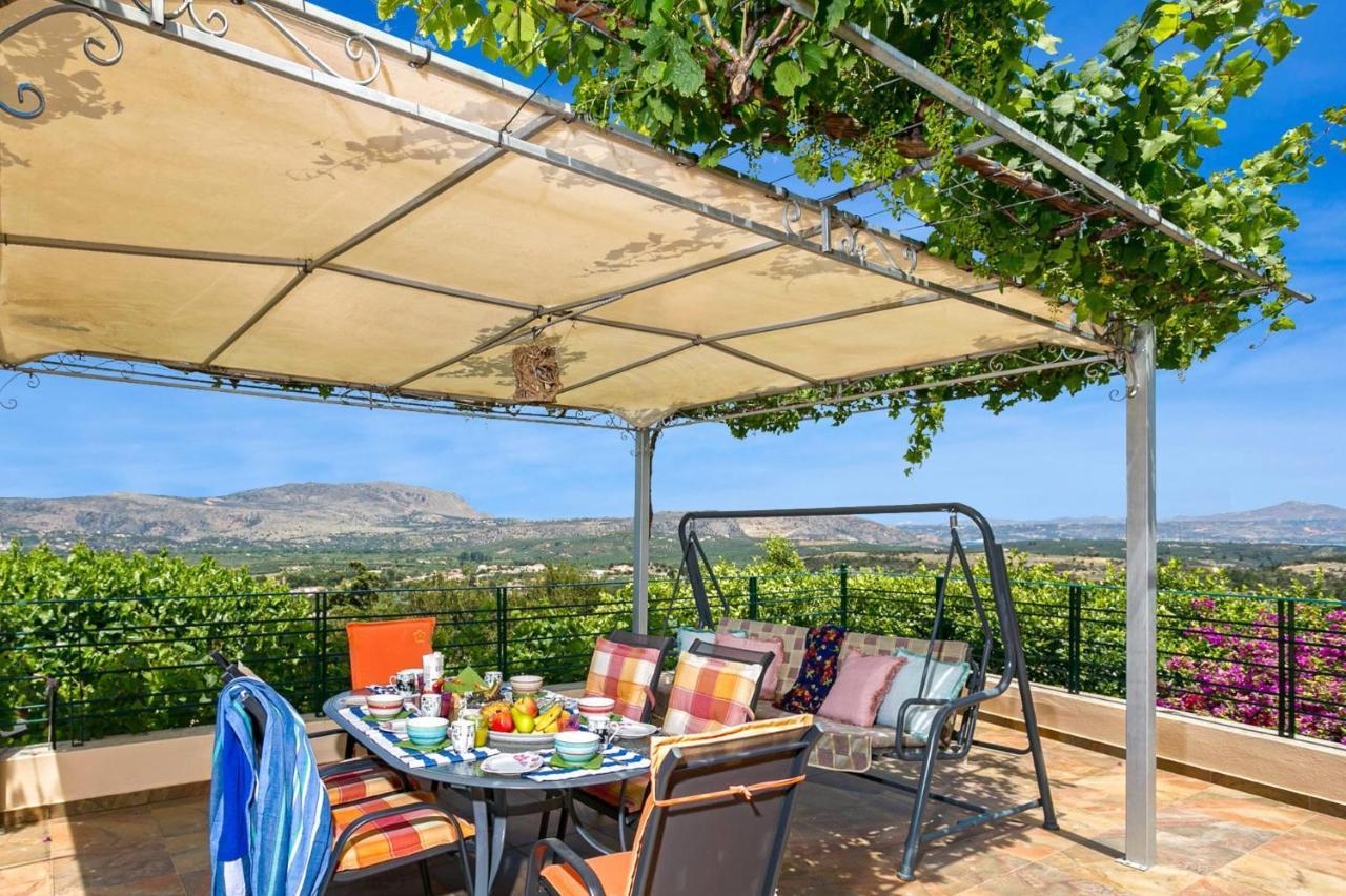 Villa Chloe By Villa Plus Αρμένοι Εξωτερικό φωτογραφία