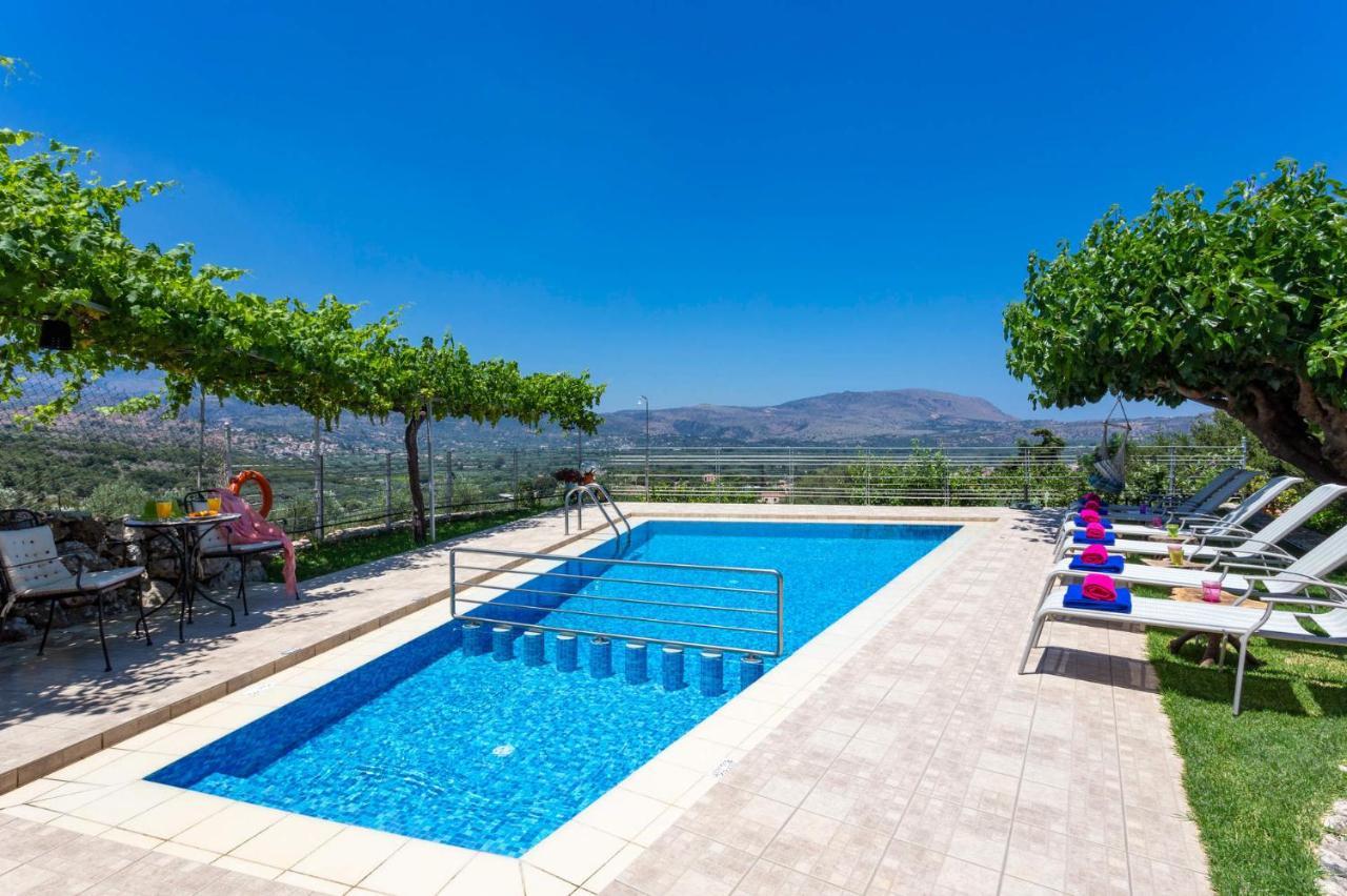 Villa Chloe By Villa Plus Αρμένοι Εξωτερικό φωτογραφία